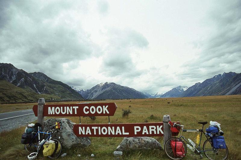 WT 0200 050-25 New Zealand.jpg